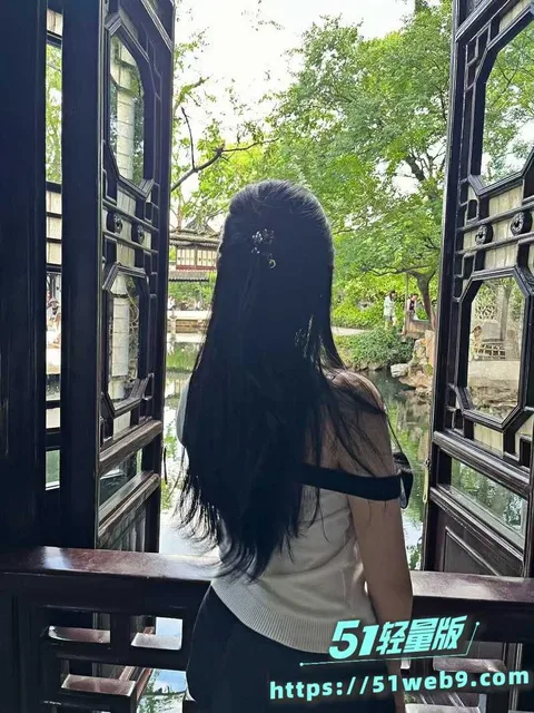 山东小情侣自拍流出 文艺女友反差大到没边 车里后入车震露脸 3 山东小情侣自拍流出 文艺女友反差大到没边 车里后入车震露脸 3